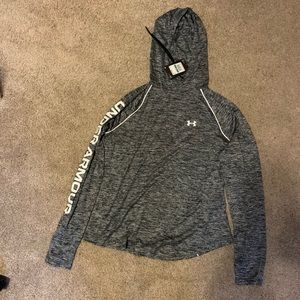 Large under armour long sleeve shirt with hood